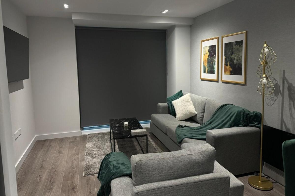 Modern 2-Bedroom Apartment In Heart Of Liverpool Zewnętrze zdjęcie